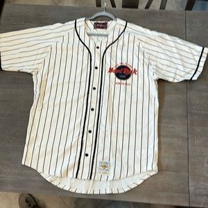 Vintage Men’s XL Hard Rock Cafe Baseball Jersey. 100 Cotton. Like new condition